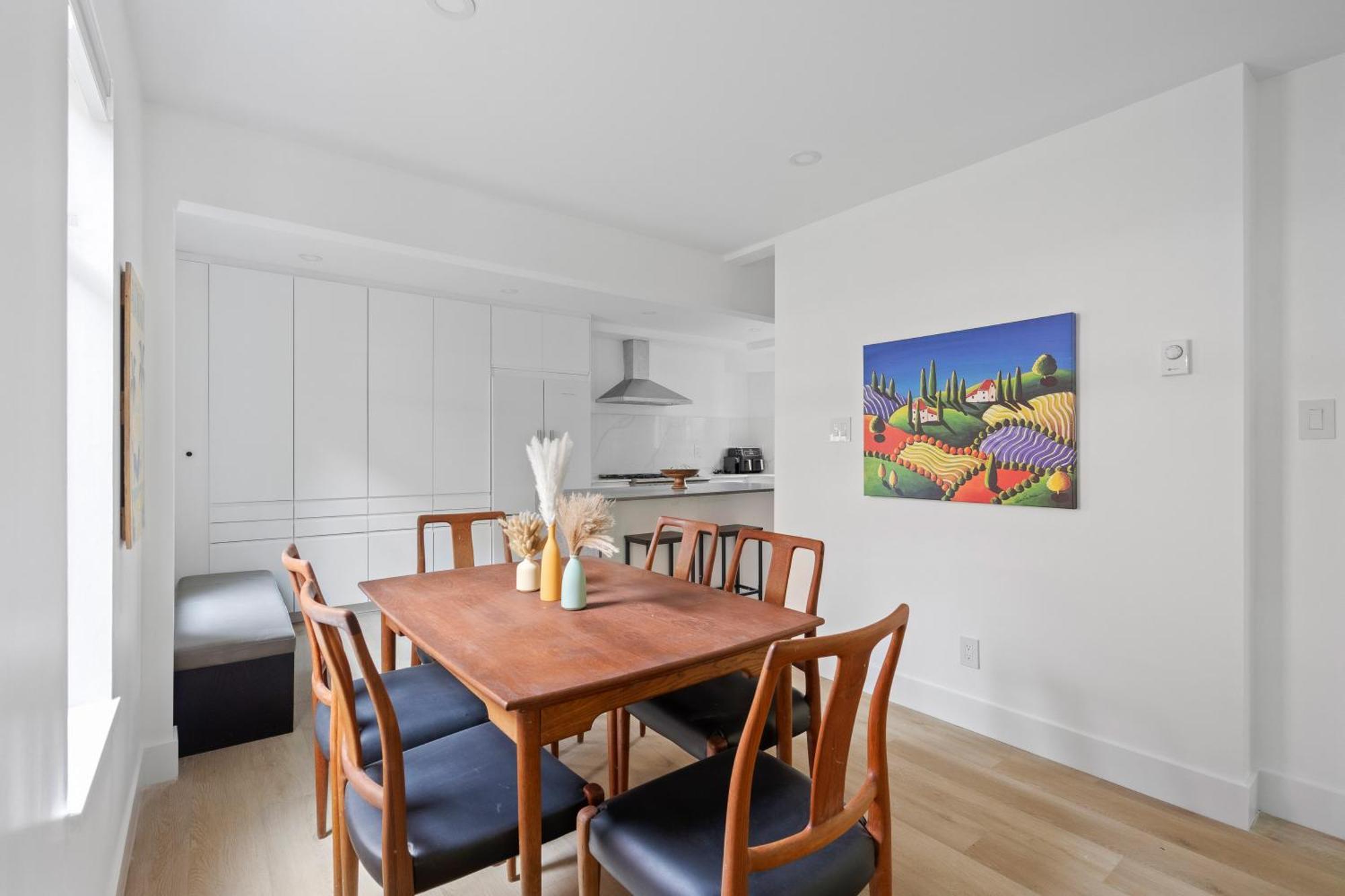 Modern Kitsilano 2 Bedroom Home With A Hot Tub Vancouver Bagian luar foto